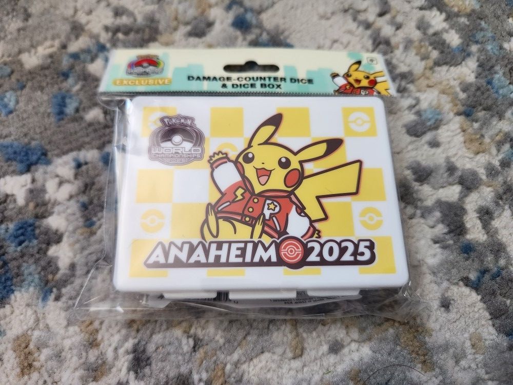 2025 Pokemon Worlds Exclusive Car scene dice box with dice