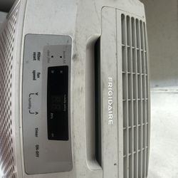 Frigidaire Dehumidifier 