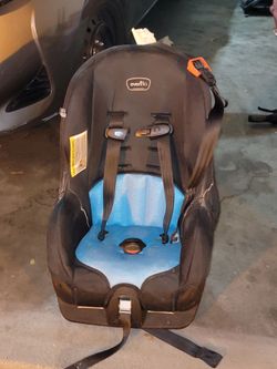 Evenflo Convertible Car Seat (Black/Blue)