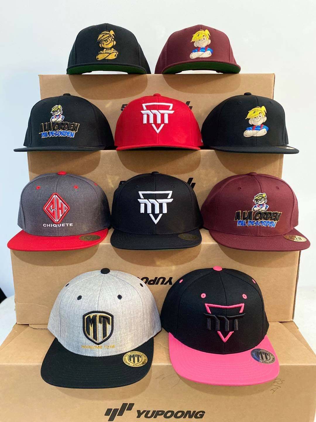 GORRAS ORIGINALES DE MARKITOS TOYS /CHIQUETE Y VITOLLIAS...