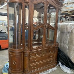VINTAGE China Cabinet