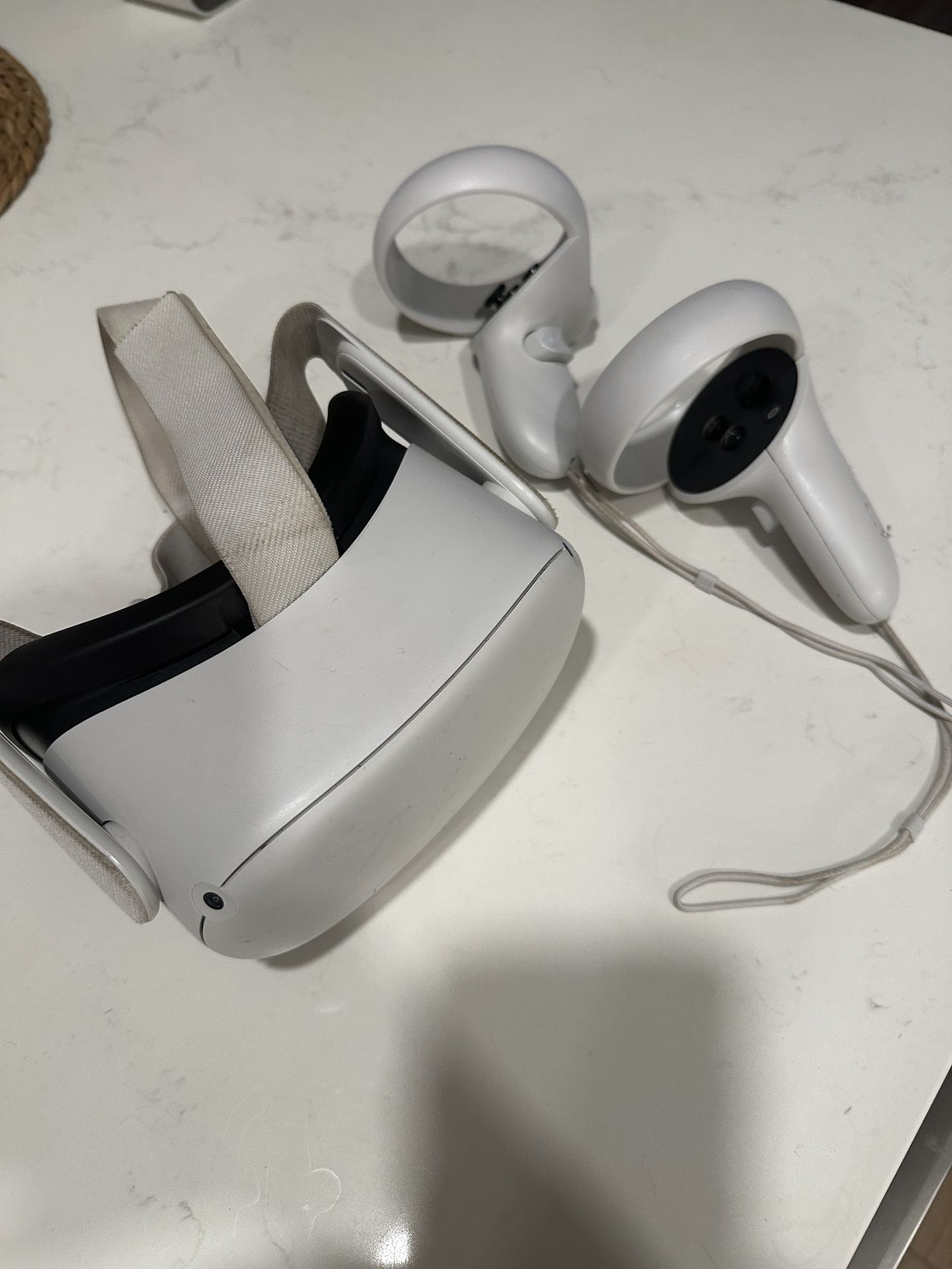 OCU LUS QUEST 2 USED TWICE