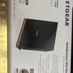 Netgear R6300 AC1750 Smart WiFi Router – Like New in Original Box