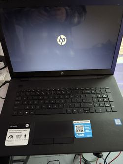 HP 17 Inch Laptop Excellent Condition