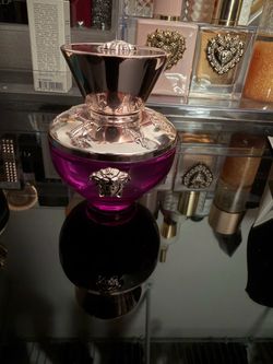 Versace Dylan Purple Eau de Parfum 3.4 oz