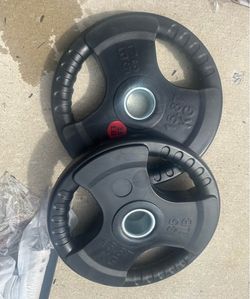 (2) 35lb weight plates (2 inch)