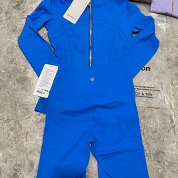 **BRAND NEW LULULEMON SET **
