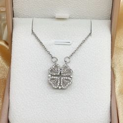 Heart Four-leaf Clover Necklace 