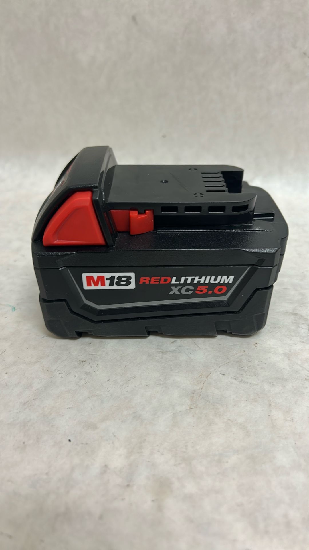 Milwaukee XC 5.0 battery like new
