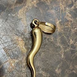 14k Italian Horn Pendant