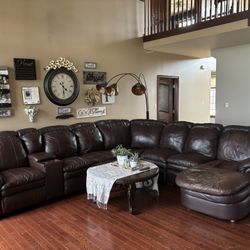 Leather Sectional Couch 