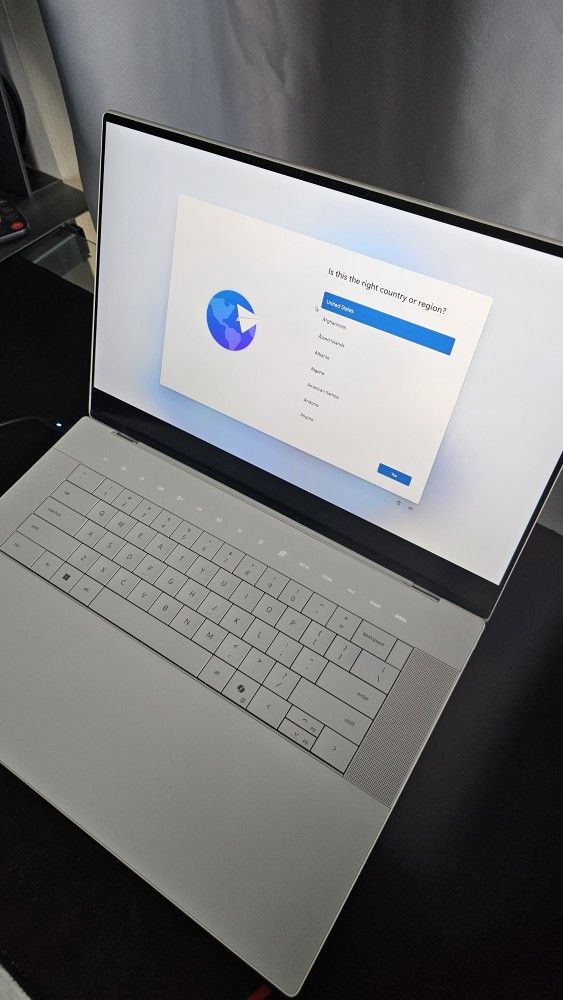 2024 Dell XPS 16 Laptop 9640