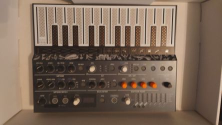 Arturia Microfreak Synthesizer