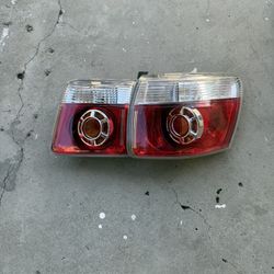 GMC Acadia  Taillights  2007-2012