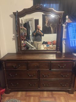 Nice Large 7 Draw Dresser With Large Mirror