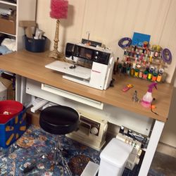 Sewing table