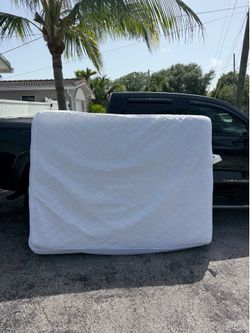 Free queen, mattress and boxspring. Very clean.