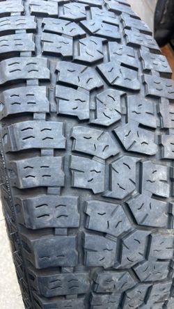 For sale a set of 4  LT 245/75/R17