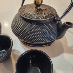 Cast Iron Tea Pot Set