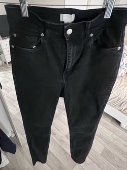 Black skinny jeans