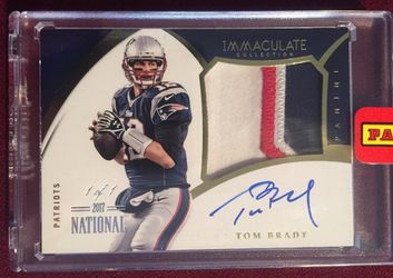 IM BUYING!!! Football cards Rookies autos patches!! BUYING!!!