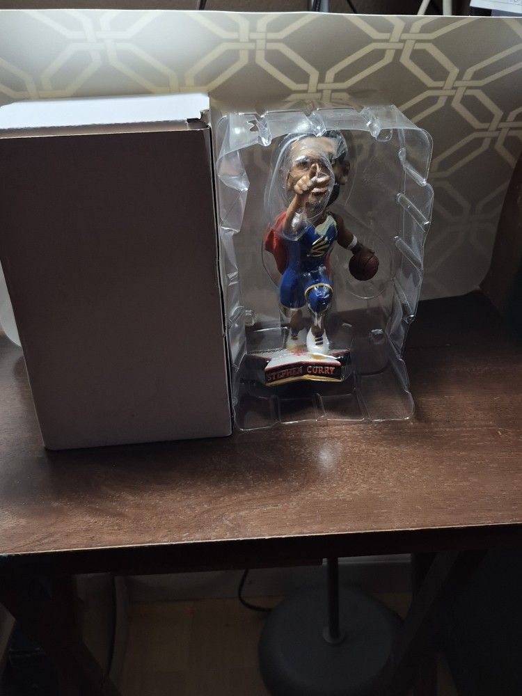 Stephen Curry  Super Marvel !! SGA July