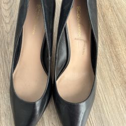 BcBg Pumps