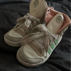 Yoda Adidas