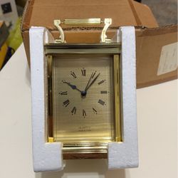 Desk / Table / Mantel Gold  Clock