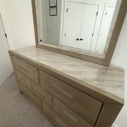 Bedroom Set For Sale