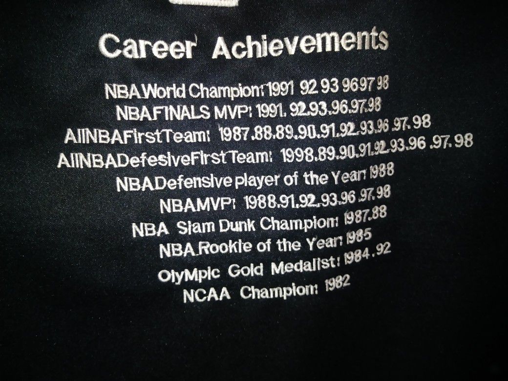 Mitchell & Ness Chicago Bulls Michael Jordan #45 Mens 2XL Achievement Jersey