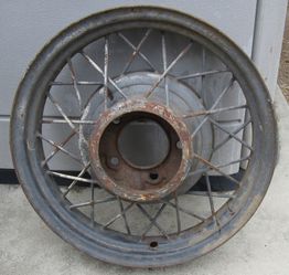 1932 Ford 18" inch Wire Wheels