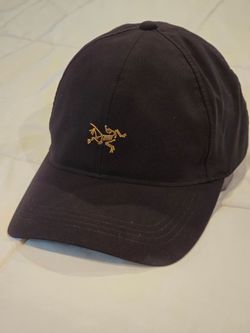 Arc'teryx hat