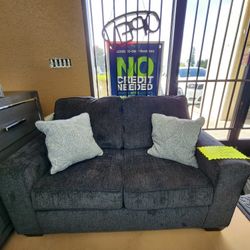 Ashley Brand LOVESEAT NEW AT STORE 