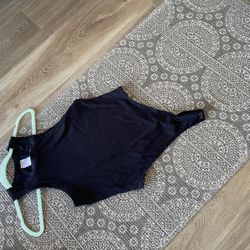 BLACK RIBBED BODYSUIT M