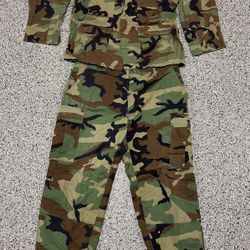Uniform 