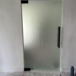 Glass Shower In All The Measures