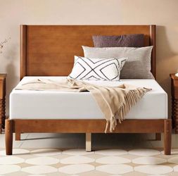 Full Size Mid Century Solid Wood Platform Bed $200