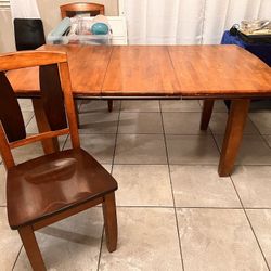 Dinner table, 4 Chairs- pick Up Only