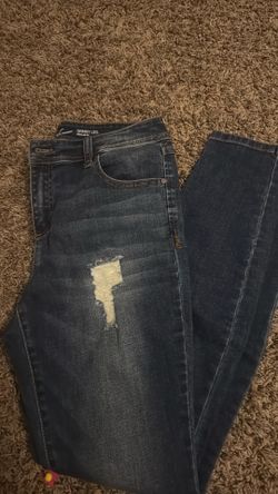Women’s skinny leg size 6