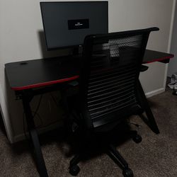 Desk/Gaming Set up