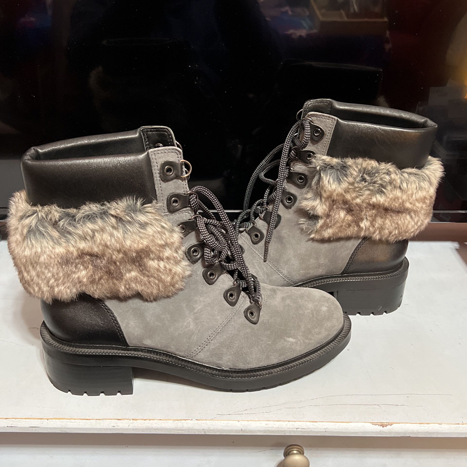 Botkier New York Boots Size 8.5 Women’s 