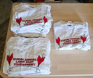 Gilden White T-shirts 20 Shirts For $15 Total