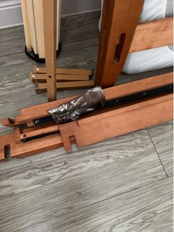 Helix and wood platform bed