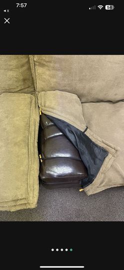 Couch Leather With Covering 