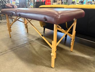 LIFEGEAR Portable Delux Massage Table