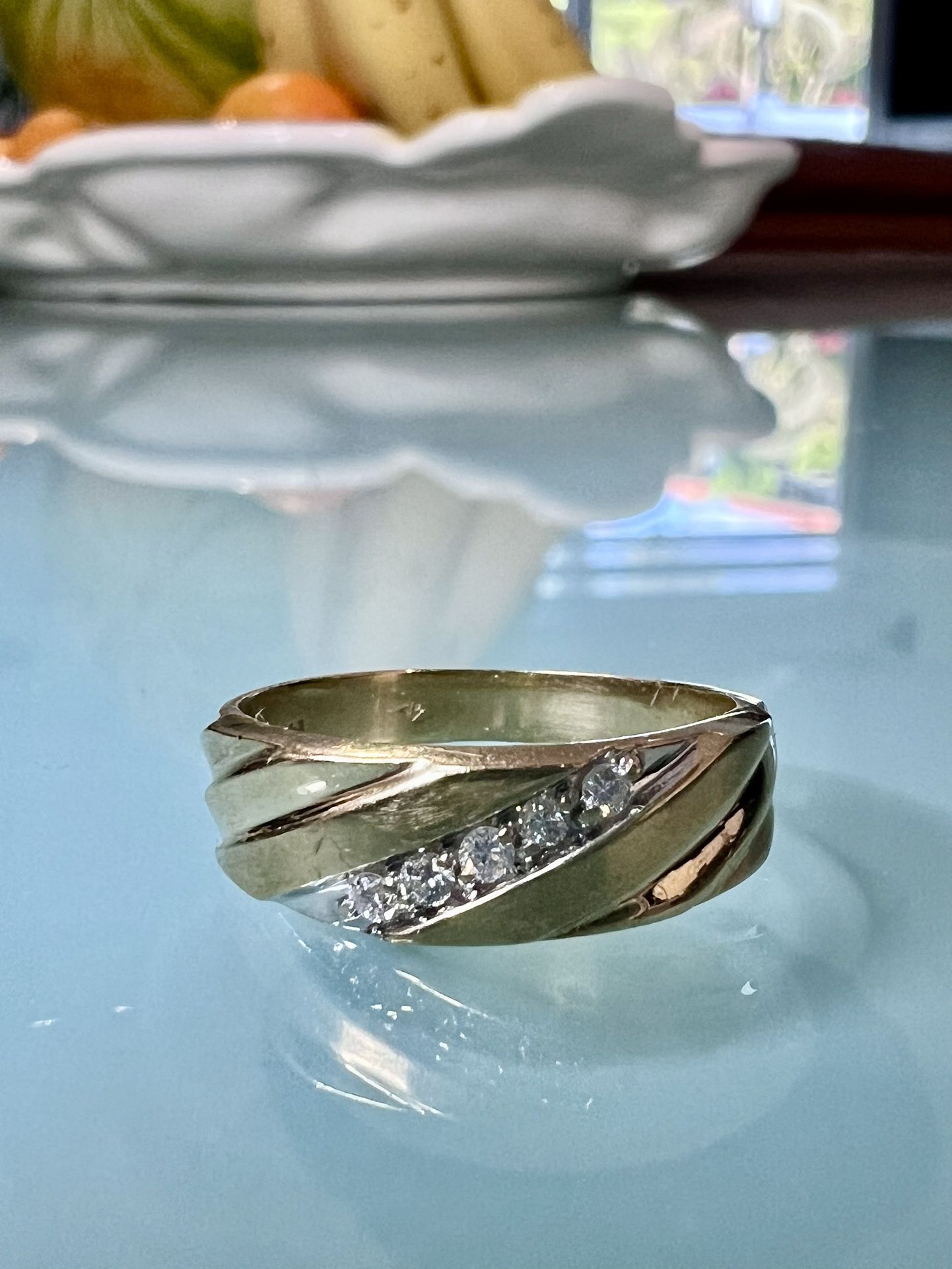 14kt Yellow Gold .15ct Diamond Mens Wedding Band/Ring “L@@K”