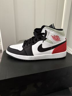 Air Jordan 1Mid SE