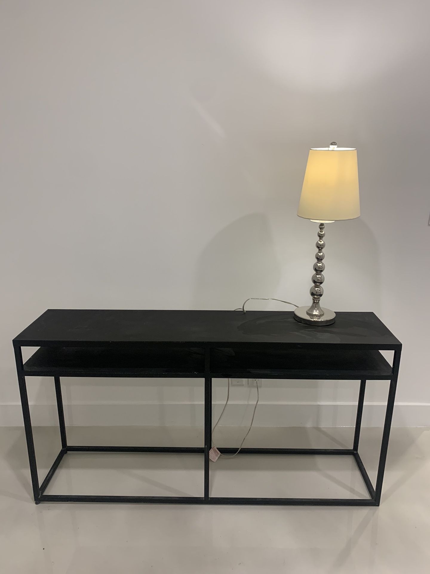 Console table with lamp