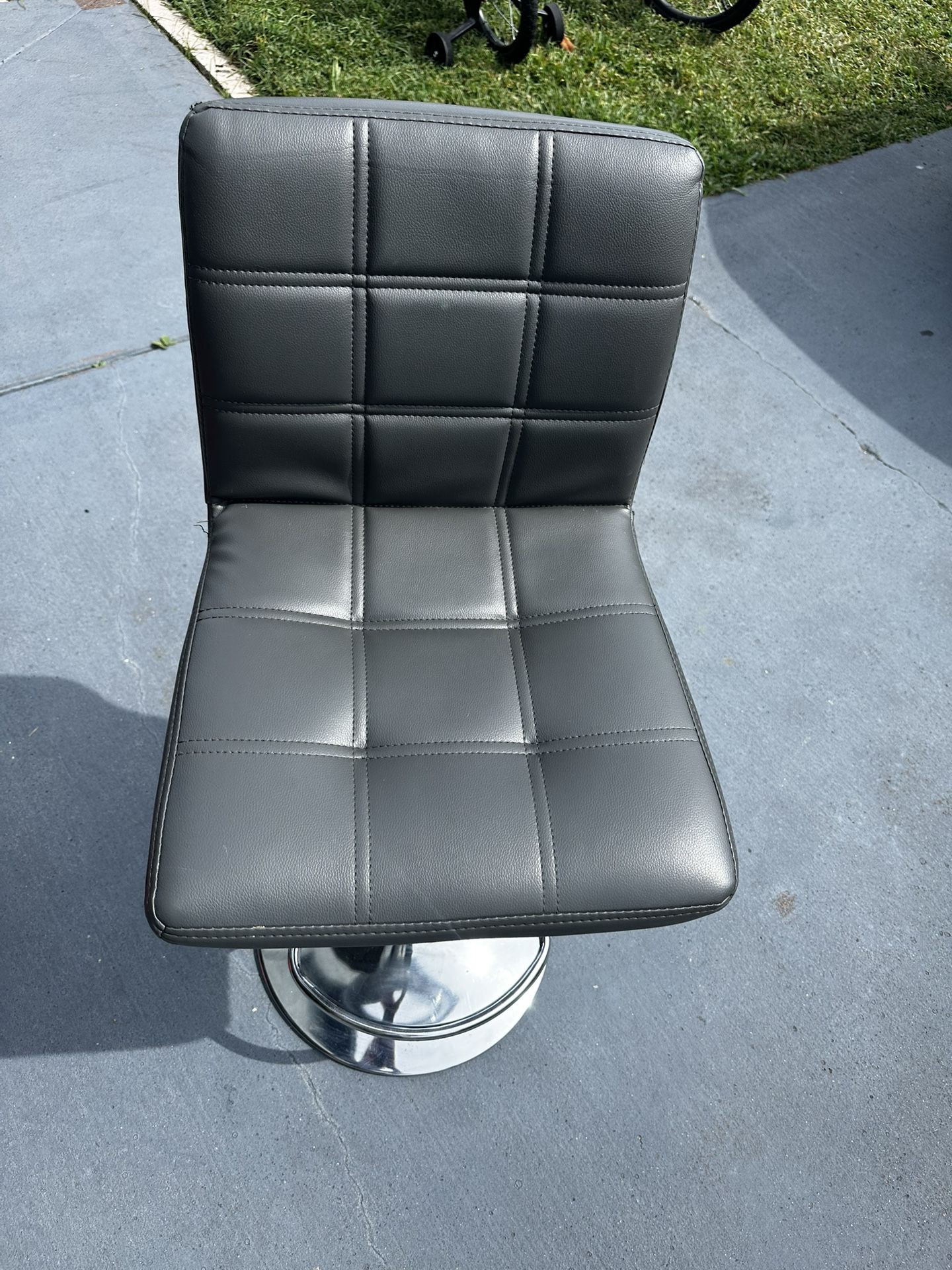 Bar Chairs 
